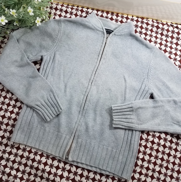 Grey Cardigan - Picture 1 of 8